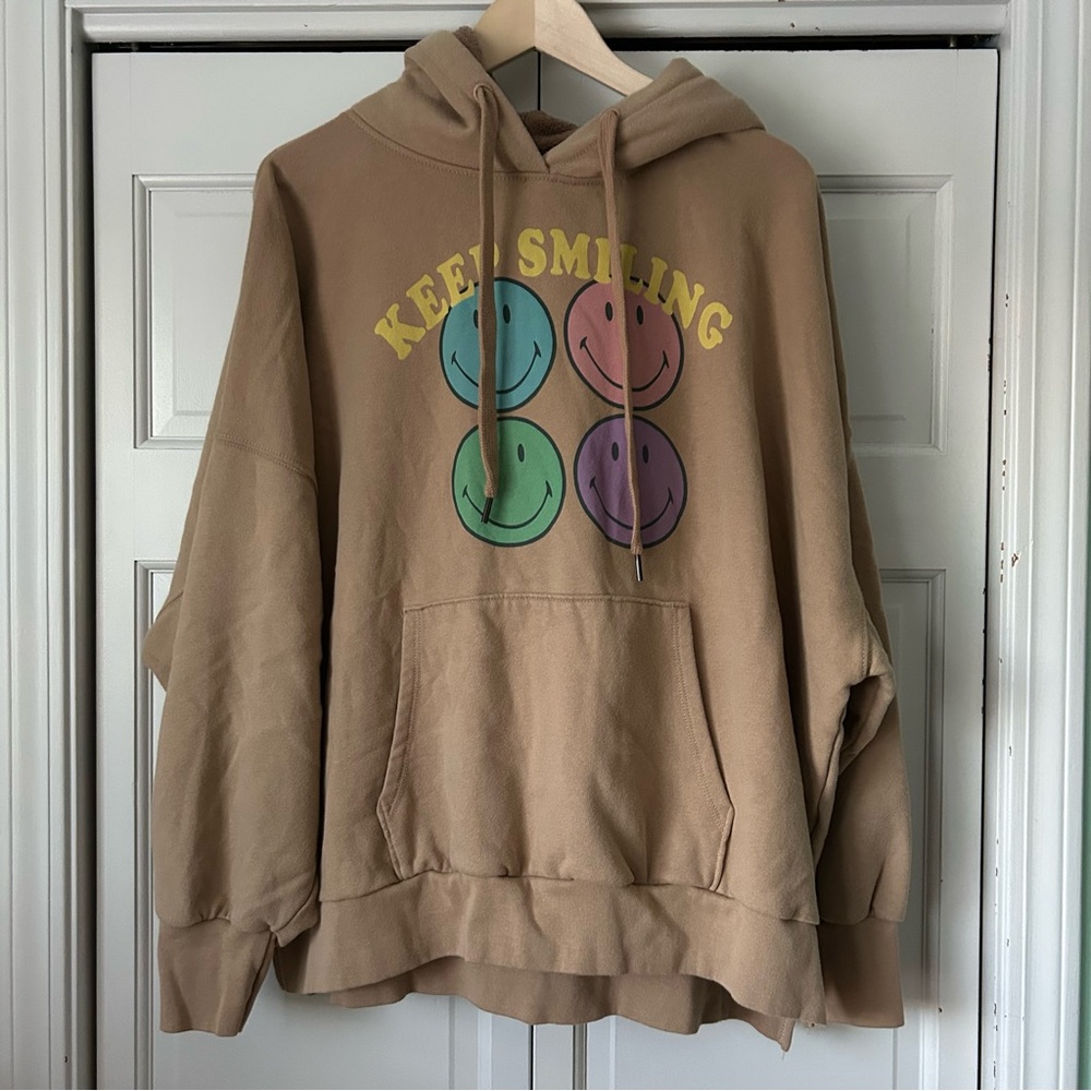 AE Hoodie - Picture 2 of 4